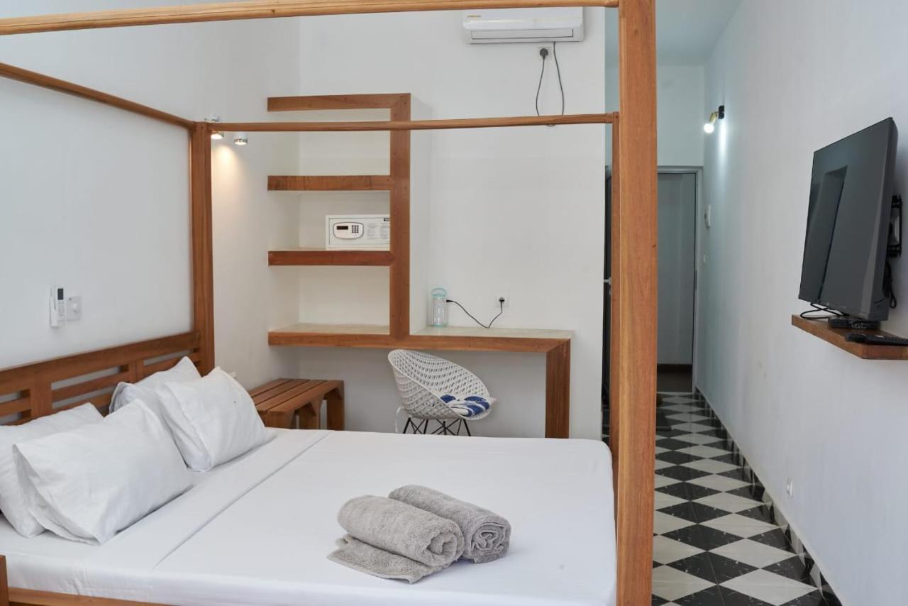 Jirajira Hotel Нозі Бе Екстер'єр фото